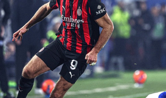 开云-菲尔克鲁格重返球场|_新浪体育_新浪新闻